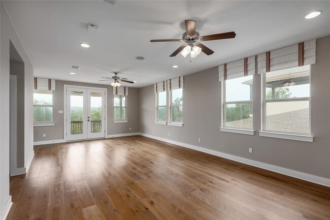 Building Photo - 6325 Antigo Ln