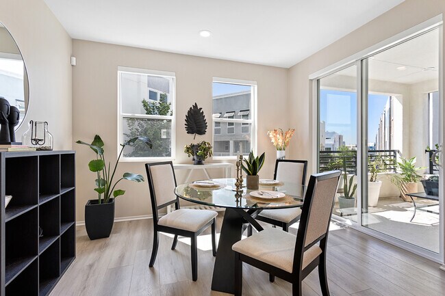 Building Photo - 9548 Greenley Pl