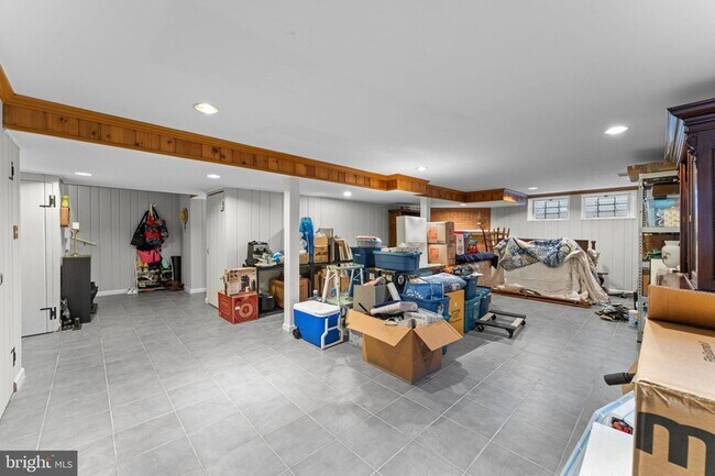 Building Photo - 5121 Baltan Rd