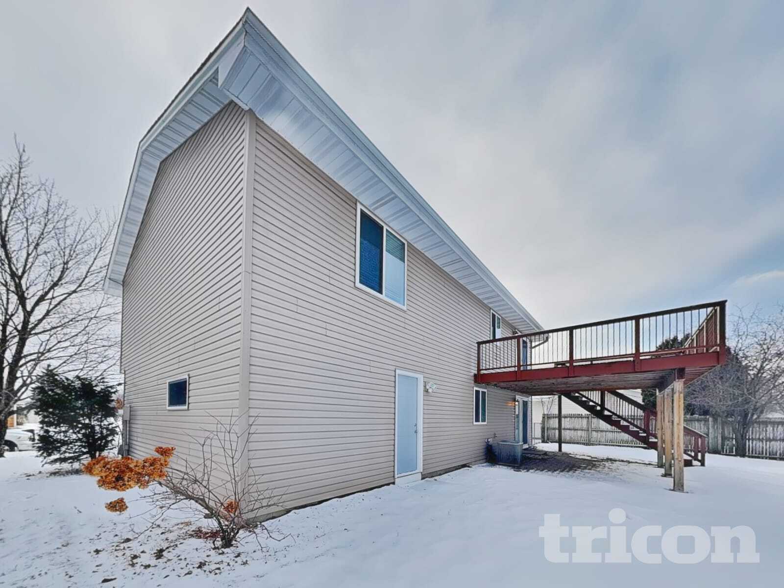 Building Photo - 8301 Thomas Ave N