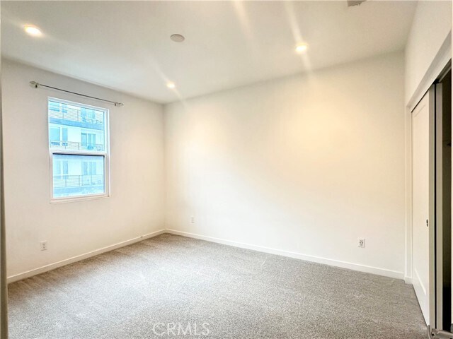 Building Photo - 126 Schick