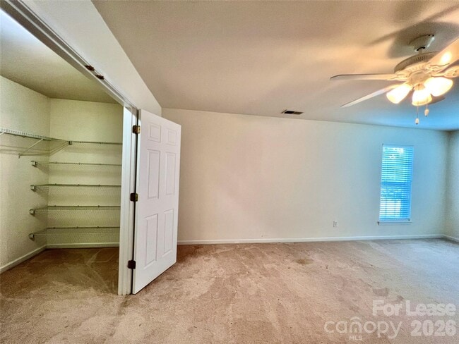 Building Photo - 10707 Fred Gutt Dr