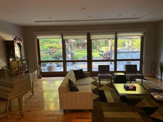 Building Photo - Luxury Furnished Monte Sereno Estate | Short-Term Executive Lease | Resort-Style Living