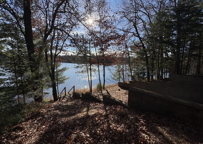 Building Photo - N. N Townline Rd