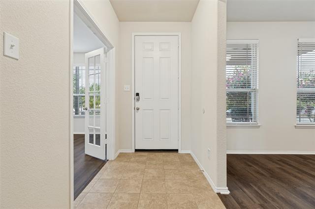 Building Photo - 1108 Black Cherry Dr