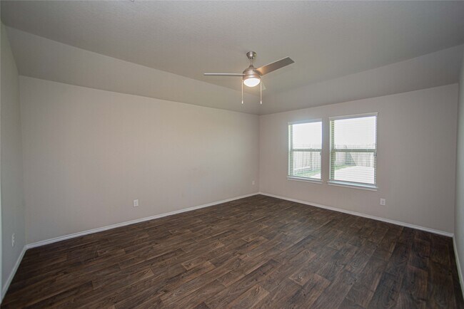 Building Photo - 14086 Sharktooth Hill Ln