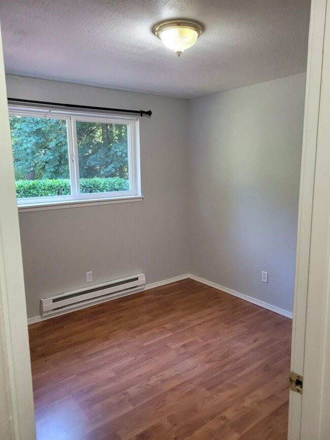 Building Photo - Tranquil 3-Bedroom Rambler in Union Hill, ...