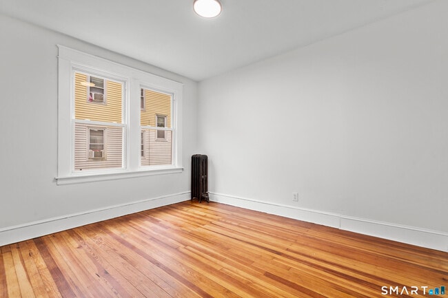 Building Photo - 37 Gridley St