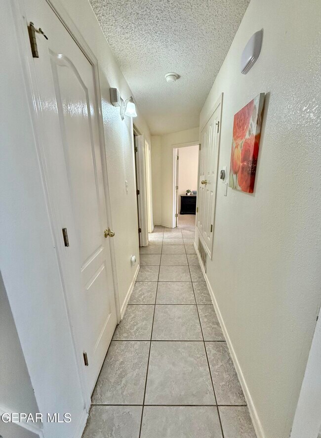 Building Photo - 3625 W Vitex Cir
