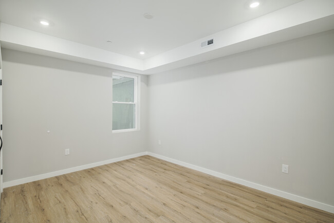 Building Photo - 1726 N 22nd St