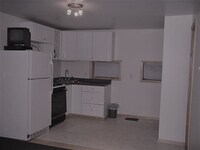 Building Photo - 0 W Shore Rd