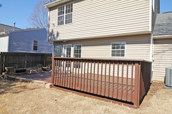 Building Photo - 2694 Chadwick Ln NW