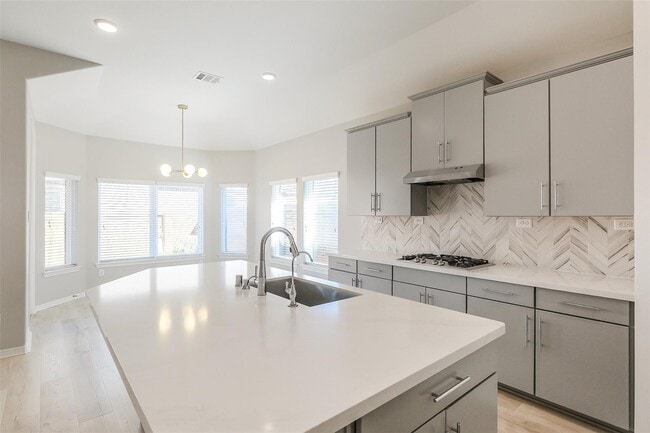Building Photo - 18314 Southwood Creek Dr