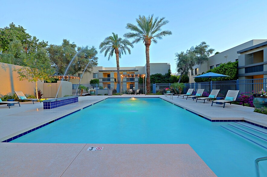 Primary Photo - Palm Desert Apartments