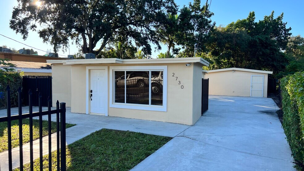 Building Photo - 2730 NW 170th St