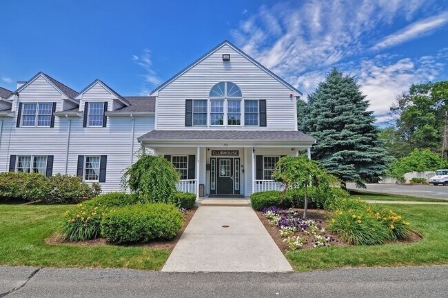 Building Photo - 10 Merganser Way