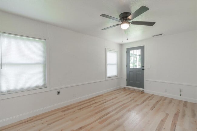 Building Photo - 508 Morrison Ave