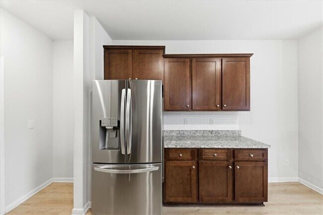 Building Photo - 4526 Fillmore Trl SW
