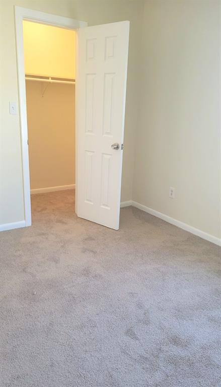 Building Photo - 8221 Sam Rayburn Dr