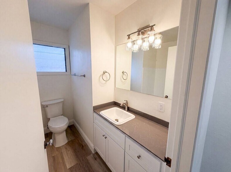 Building Photo - 5351 Bonniemae Way