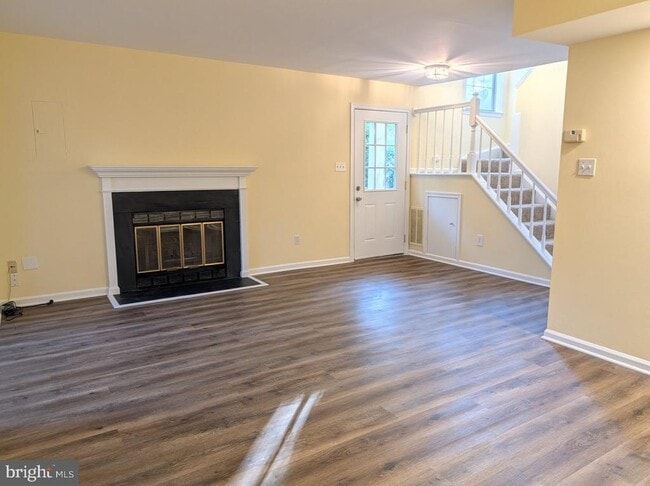 Building Photo - 14449 Gringsby Ct