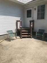 Building Photo - 126 Barraud Dr