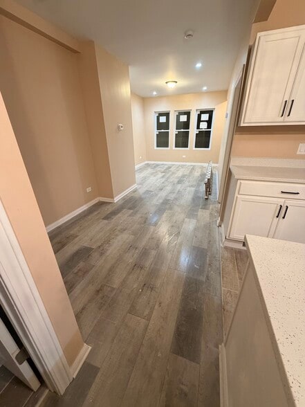 Building Photo - 6741 S Bishop St