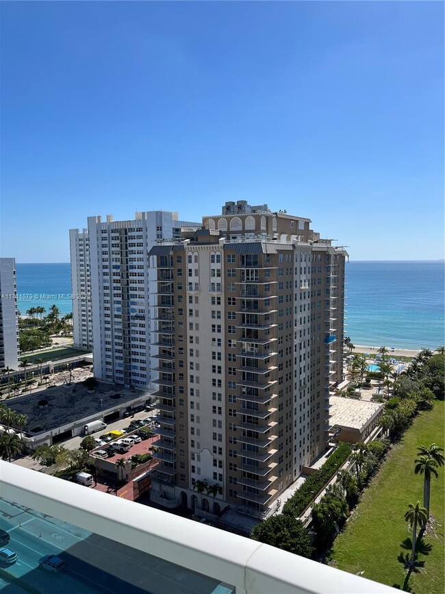 Building Photo - 1945 S Ocean Dr