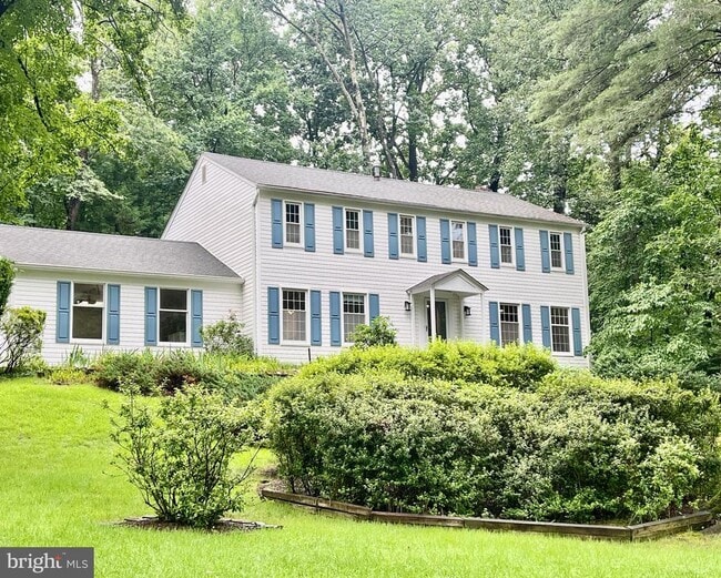 Building Photo - 2305 Acton Dr