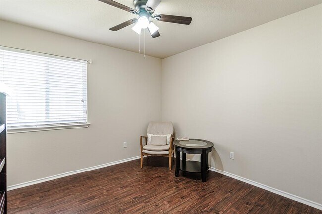 Building Photo - 2404 Christoff Loop