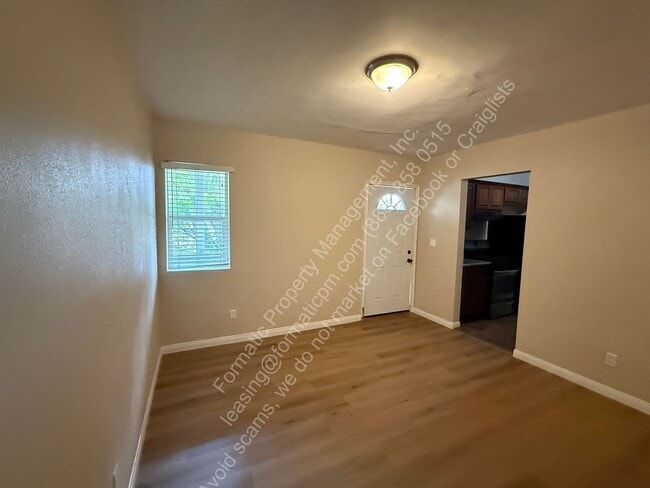 Building Photo - 11771 Hazeldell Dr