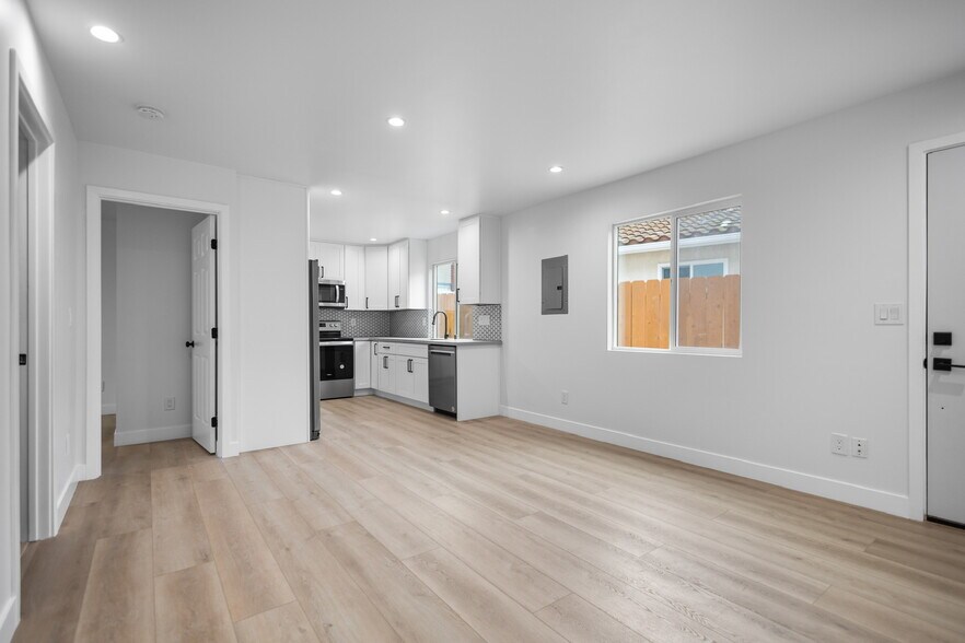 Building Photo - 4895 54th St