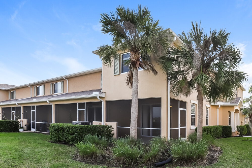 Building Photo - 11432 52nd Ct E