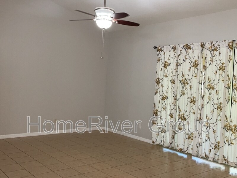 Building Photo - 7825 SW 139th Pl