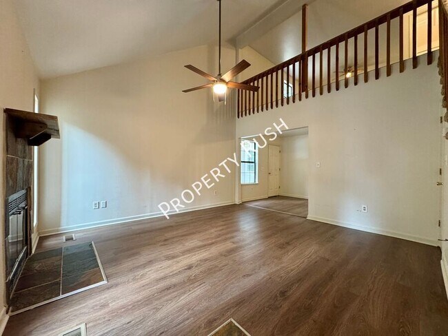 Building Photo - 6018 Champion Rd