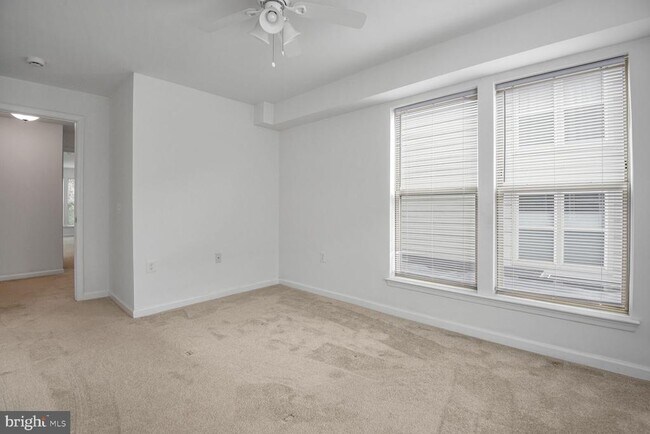 Building Photo - 629 Diamondback Dr