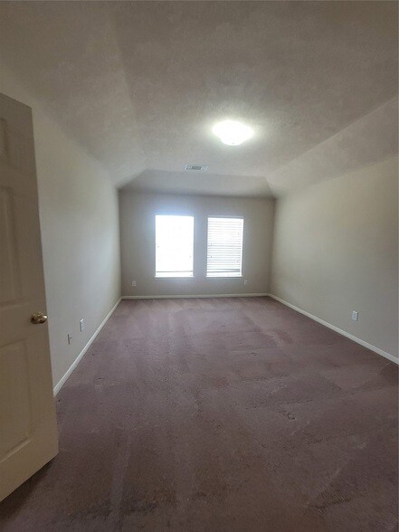 Building Photo - 3110 Clover Ranch Cir