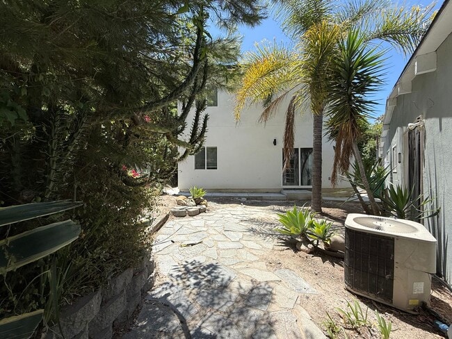 Building Photo - 4951 Baja Ct