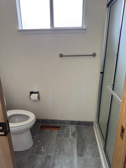 Building Photo - 11720 SE 223rd Dr