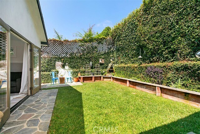 Building Photo - 228 Ledroit St