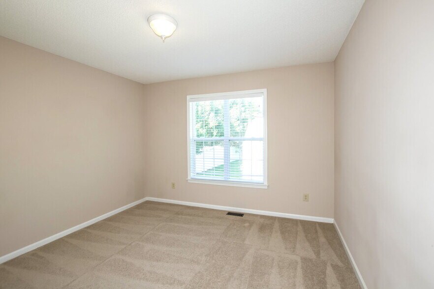 Building Photo - 1248 Mill Race Ln