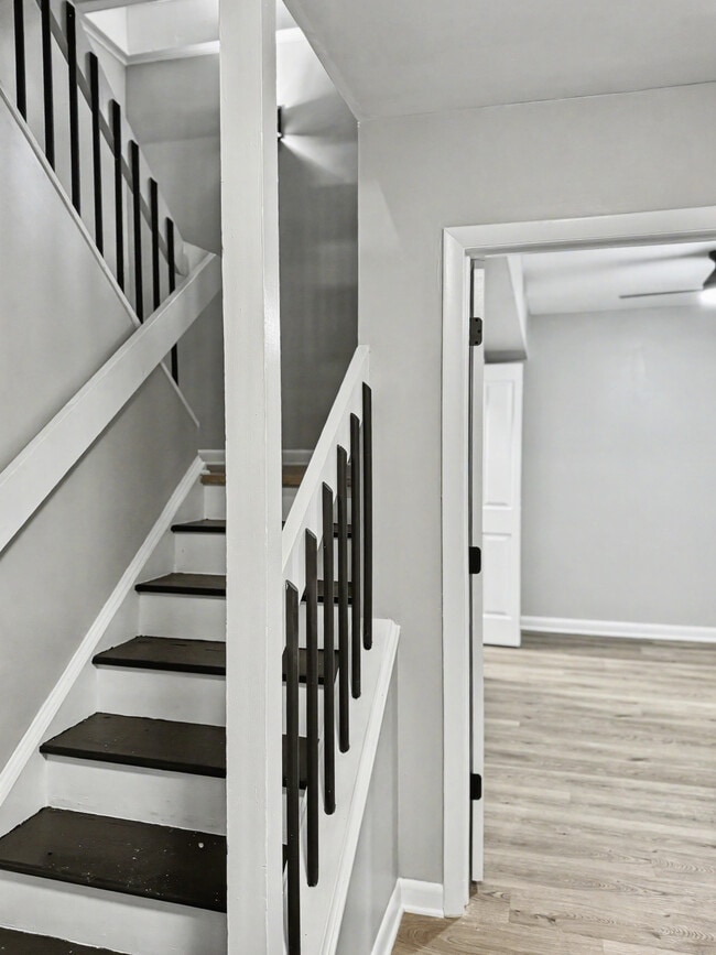 Building Photo - 274 Mariners Cir