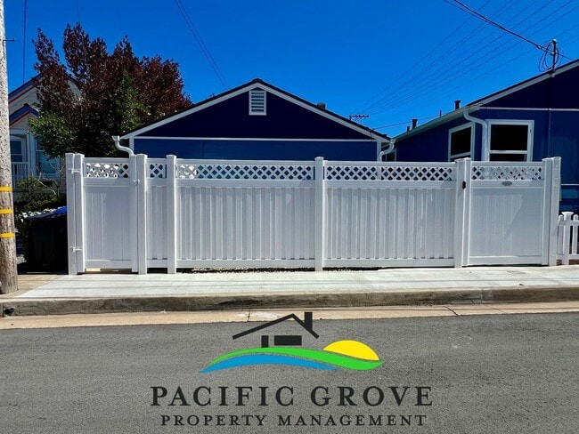 Building Photo - Junipero Ave Apartment Studio - Available ...