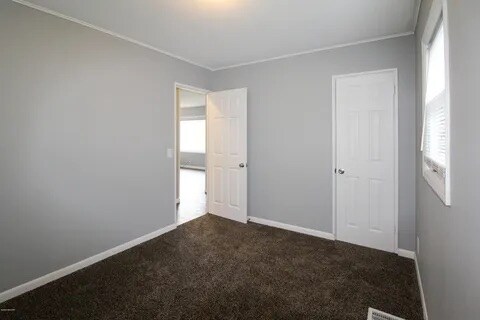 Building Photo - 2314 Hillsdale Ave