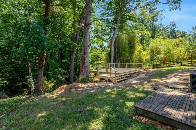 Building Photo - 8005 Candlewood Dr