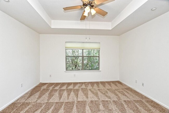 Building Photo - 1310 W Parmer Ln