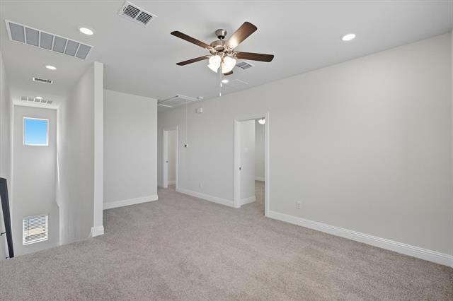 Building Photo - 1556 Lake District Dr