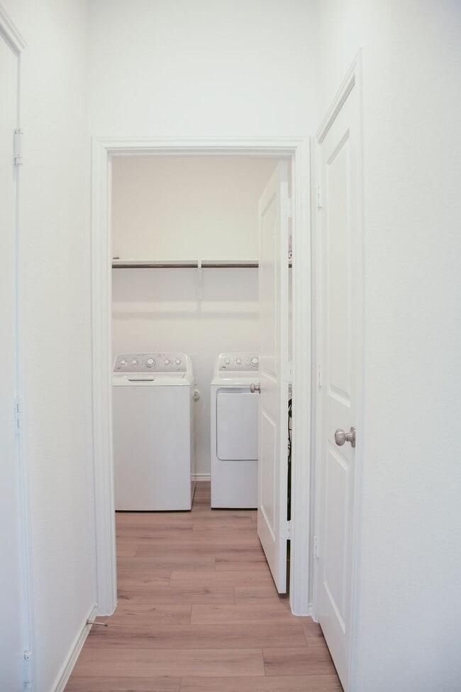 Building Photo - 311 Canley Lp