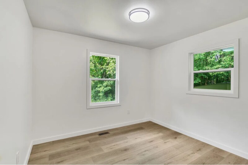 Building Photo - 1441 Compton Rd