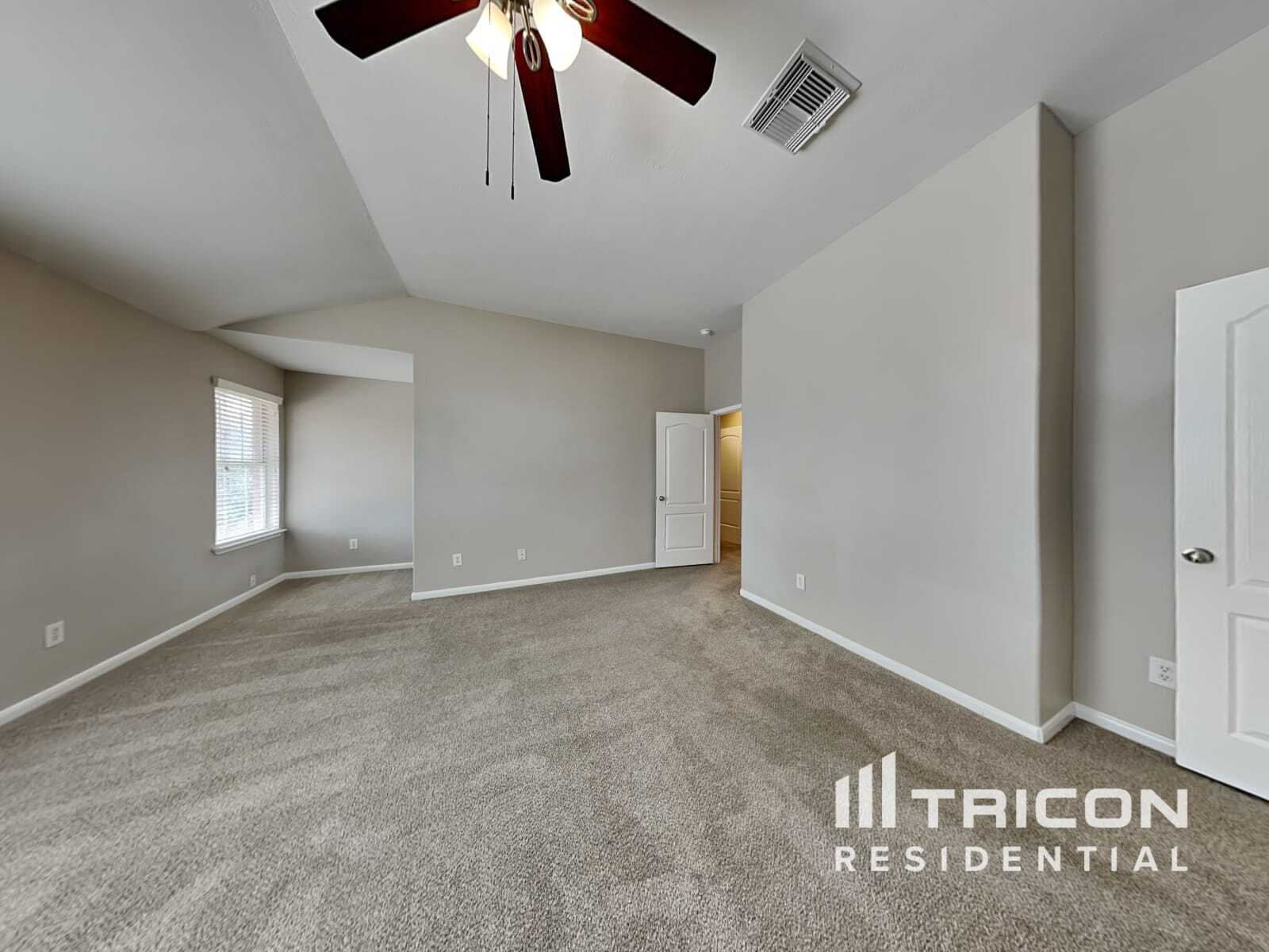 Building Photo - 1910 Flycaster Dr